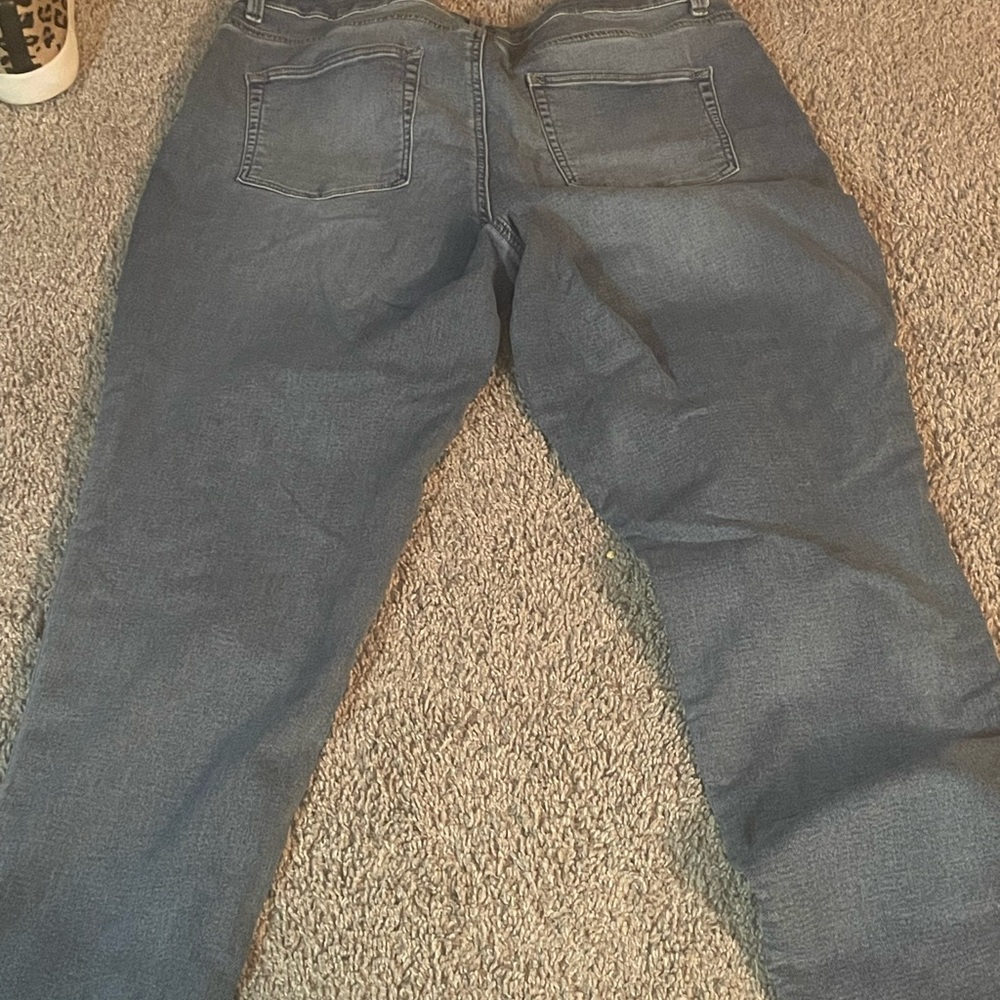 Maurices Light Blue Distressed Jeggings xxl (16W) - Picture 4 of 5